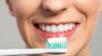 ¿Cepillarse los dientes antes o después de desayunar? Esto revelan los expertos