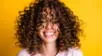Cómo lucir rizos perfectos: peinados y cuidados adecuados para tu cabello según tu edad, con recomendaciones de un experto