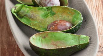 Adiós a tirar la cáscara de la palta: estos son los 5 usos que le puedes dar