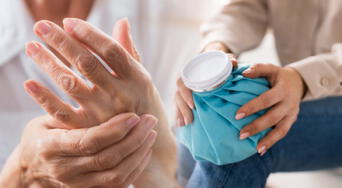 Tratamiento natural para la artrosis: Consejos de expertos para reducir el dolor desde casa