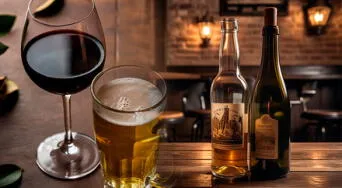 ¿Cerveza o vino? Esto es lo que dice Harvard sobre cuál es más saludable