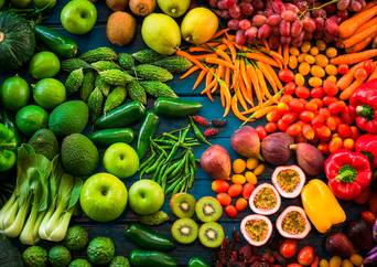 La verdura cruda que ayuda a prevenir el cáncer de próstata y colon, según expertos