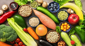 Los cinco alimentos que debes evitar si sufres de hígado graso, según una nutricionista
