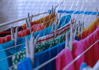 ¡No te quedes sin ropa este invierno! El truco para secarla en 3 horas sin gastar energía