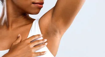 ¿Cómo quitar las manchas de las axilas de forma natural? ¡Trucos caseros que realmente funcionan!