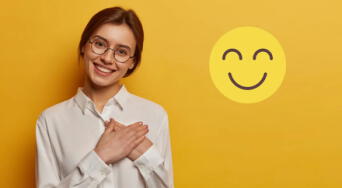 El sencillo hábito que comparten las personas más felices y que mejora hasta su trabajo