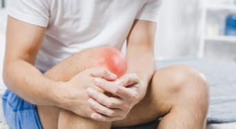 Artrosis de rodilla: las terapias para aliviar el dolor y recuperar la movilidad, según expertos