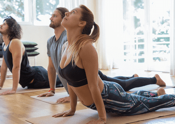 Postura perfecta con Pilates: 7 ejercicios clave para alinear tu cuerpo y fortalecer la espalda