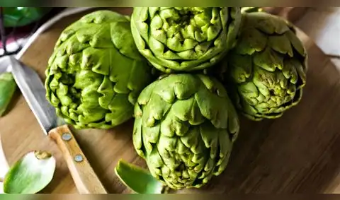 Cómo consumir las hojas de alcachofa para el colesterol, hígado y digestión