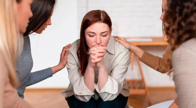Los manipuladores estudian a la persona para identificar qué aspectos emocionales son más vulnerables. Los manipuladores estudian a la persona para identificar qué aspectos emocionales son más vulnerables.