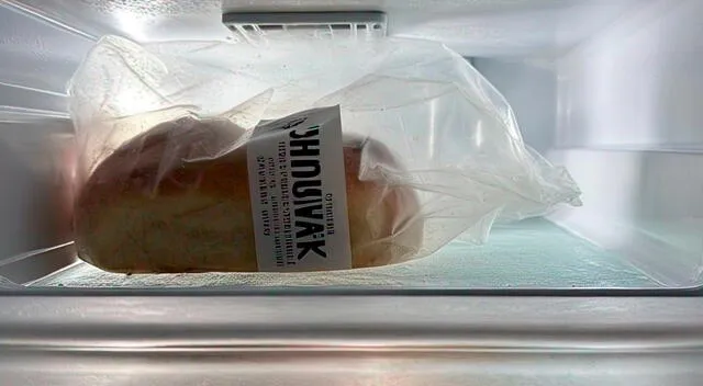 Congelar el pan y luego calentarlo antes de comerlo brinda muchos beneficios. Congelar el pan y luego calentarlo antes de comerlo brinda muchos beneficios.
