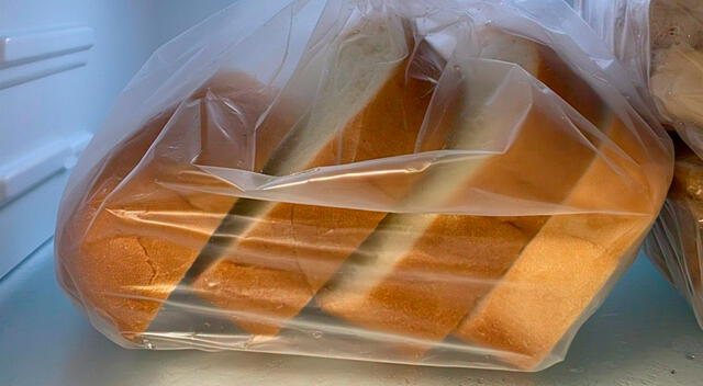 Cuando llegue el momento de consumir el pan luego de congelarlo, lo ideal es dejarlo descongelar a temperatura ambiente. Cuando llegue el momento de consumir el pan luego de congelarlo, lo ideal es dejarlo descongelar a temperatura ambiente.