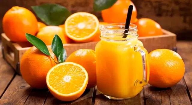 Uno de los componentes de la naranja es el potasio, el cual puede representar un riesgo para personas con enfermedades renales. Uno de los componentes de la naranja es el potasio, el cual puede representar un riesgo para personas con enfermedades renales.