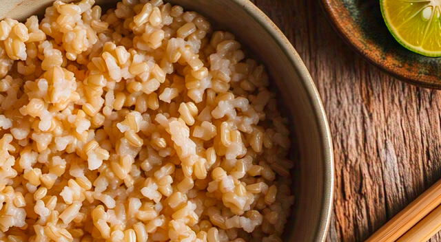 El arroz integral sigue siendo una opción altamente nutritiva y saludable, y los beneficios de su consumo superan ampliamente las preocupaciones sobre el arsénico. El arroz integral sigue siendo una opción altamente nutritiva y saludable, y los beneficios de su consumo superan ampliamente las preocupaciones sobre el arsénico.