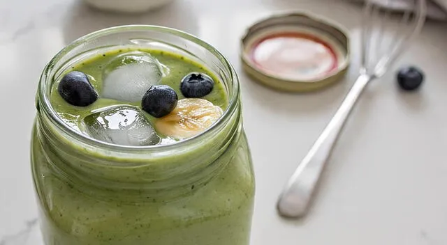 Un licuado nutritivo puede ser una excelente opción para apoyar la salud cognitiva, digestiva y ósea en adultos mayores. Un licuado nutritivo puede ser una excelente opción para apoyar la salud cognitiva, digestiva y ósea en adultos mayores.