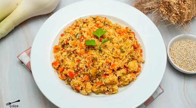 Estudios recientes destacan a la quinoa como un alimento funcional clave en la prevención del hígado graso. Estudios recientes destacan a la quinoa como un alimento funcional clave en la prevención del hígado graso.