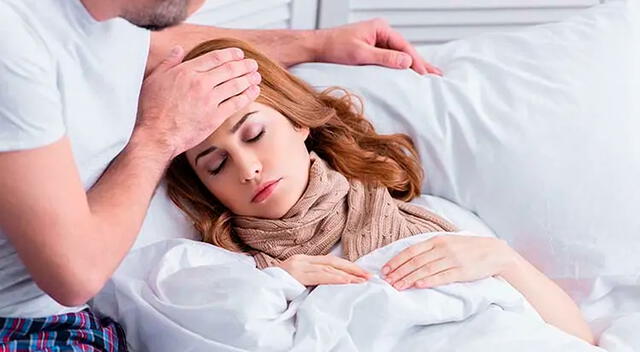 Las causas más comunes de fiebre incluyen infecciones virales o bacterianas, agotamiento por calor, enfermedades inflamatorias, algunos medicamentos y reacciones a vacunas. Las causas más comunes de fiebre incluyen infecciones virales o bacterianas, agotamiento por calor, enfermedades inflamatorias, algunos medicamentos y reacciones a vacunas.