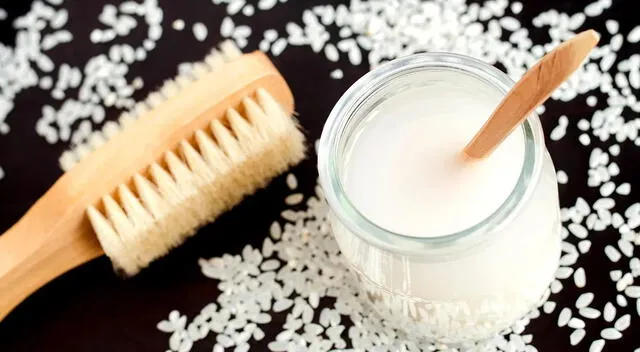 El agua de arroz también se usa para el cuidado de la piel y el cabello. El agua de arroz también se usa para el cuidado de la piel y el cabello.