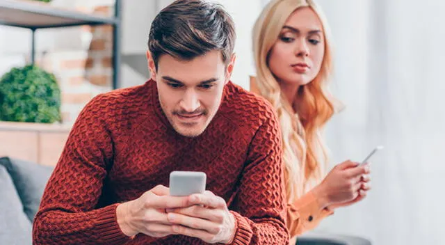 La desconfianza en la pareja se entiende como una dificultad para creer en las intenciones, palabras o acciones del otro. La desconfianza en la pareja se entiende como una dificultad para creer en las intenciones, palabras o acciones del otro.