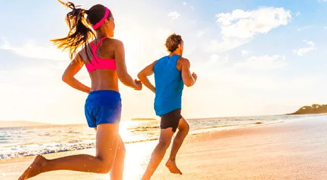 Si estás buscando una forma diferente y efectiva de ejercitarte, la playa puede ser tu mejor gimnasio natural. Si estás buscando una forma diferente y efectiva de ejercitarte, la playa puede ser tu mejor gimnasio natural.