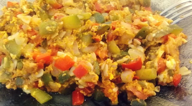 Salteado de zapallitos con atún y zanahoria Salteado de zapallitos con atún y zanahoria
