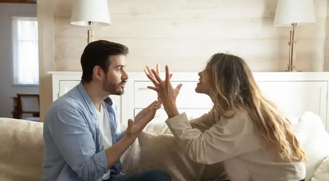Mi pareja busca a su ex.