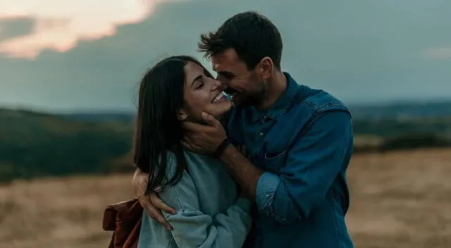 Parejas felices Parejas felices