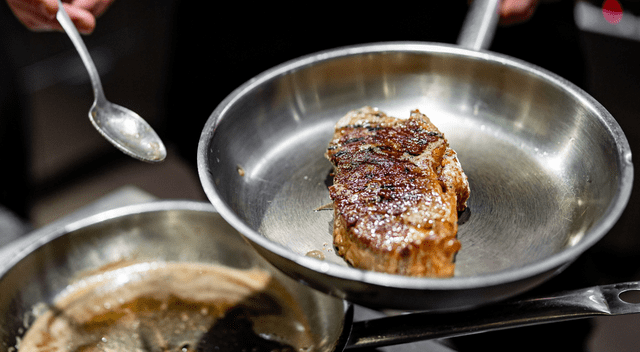 Cuando una pieza de carne ya cocinada resulta dura o seca, aún puedes salvarla con métodos simples que no requieren ingredientes especiales ni técnicas complicadas. Cuando una pieza de carne ya cocinada resulta dura o seca, aún puedes salvarla con métodos simples que no requieren ingredientes especiales ni técnicas complicadas.