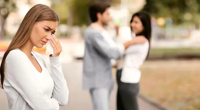 Mujeres que se meten con hombres casados. Mujeres que se meten con hombres casados.