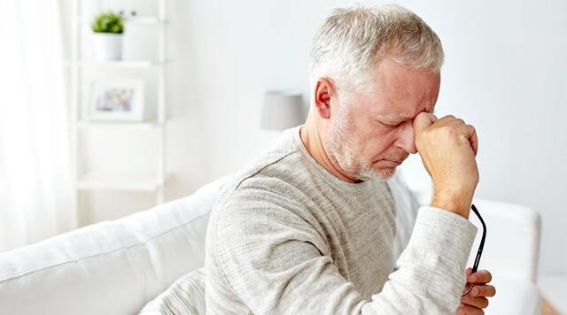 Reconocer los síntomas a tiempo puede salvar vidas ante un accidente cerebrovascular. Reconocer los síntomas a tiempo puede salvar vidas ante un accidente cerebrovascular.
