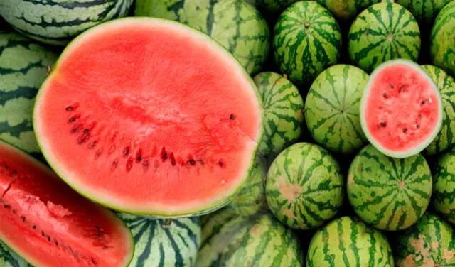 Aprovecha lo mejor del mes: frutas y verduras de temporada que aportan frescura y nutrientes para una dieta saludable. Aprovecha lo mejor del mes: frutas y verduras de temporada que aportan frescura y nutrientes para una dieta saludable.