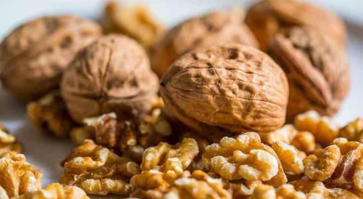 Conoce los beneficios curativos de las nueces.