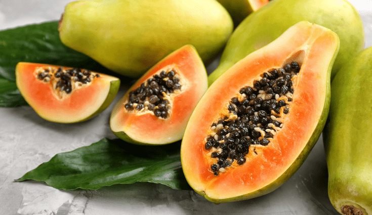 Descubre los efectos secundarios de comer papaya.